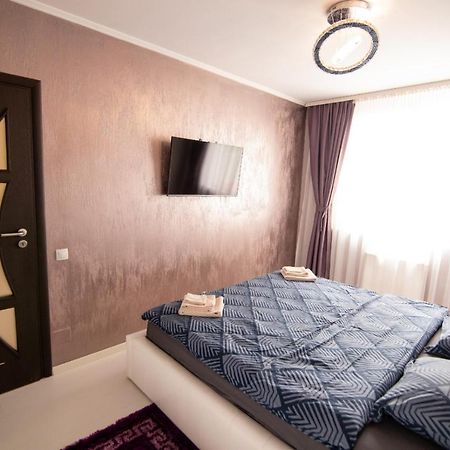 Royal Central Apartament Lejlighed Oradea Eksteriør billede