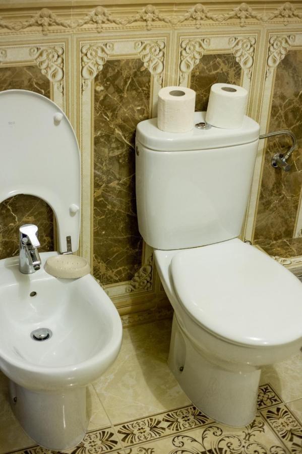 Royal Central Apartament Lejlighed Oradea Eksteriør billede