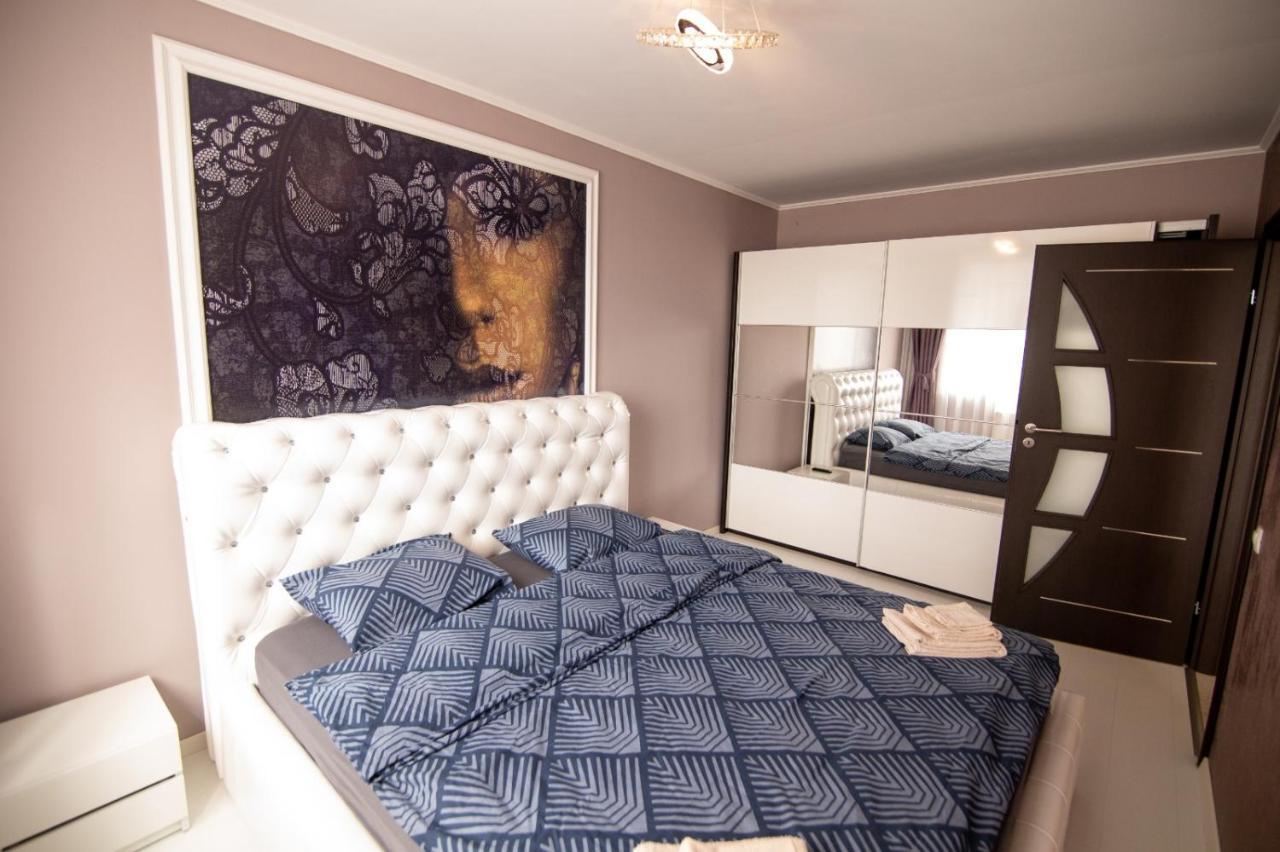 Royal Central Apartament Lejlighed Oradea Eksteriør billede